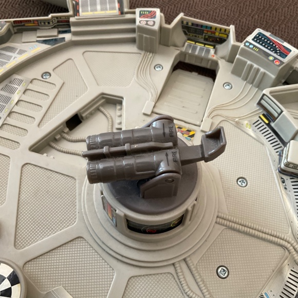 1995 Millennium Falcon Star Wars made by Galoob Toys - Picture 12 of 16